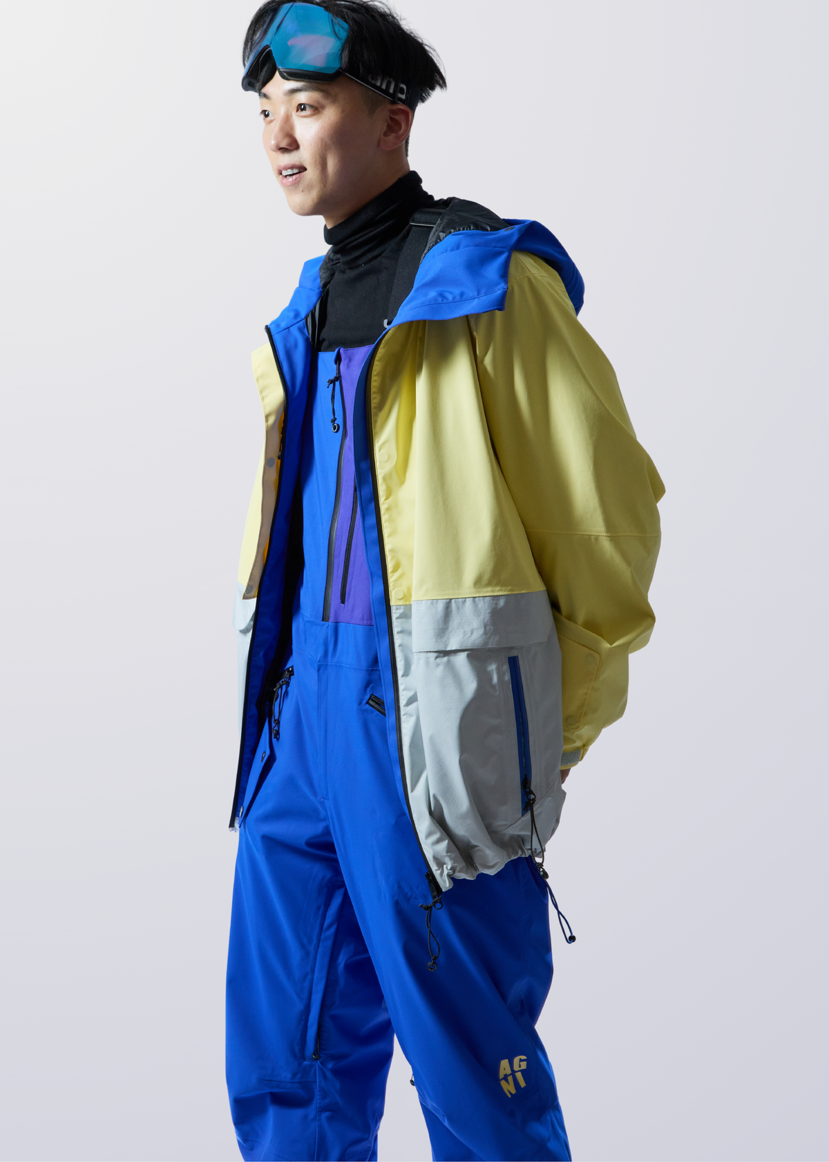 The SnowForce Bib